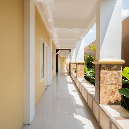Reddoorz Syariah Near Rsud Dr Iskak Tulungagung Hotel Kedungwaru Exterior photo